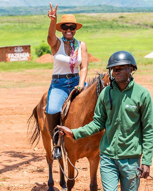 Passeios a Cavalos Fazenda Irmãos Chaves Kwanza Norte